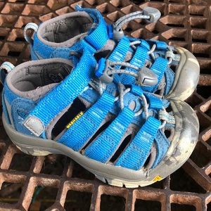 Keen boy’s Newport sandals